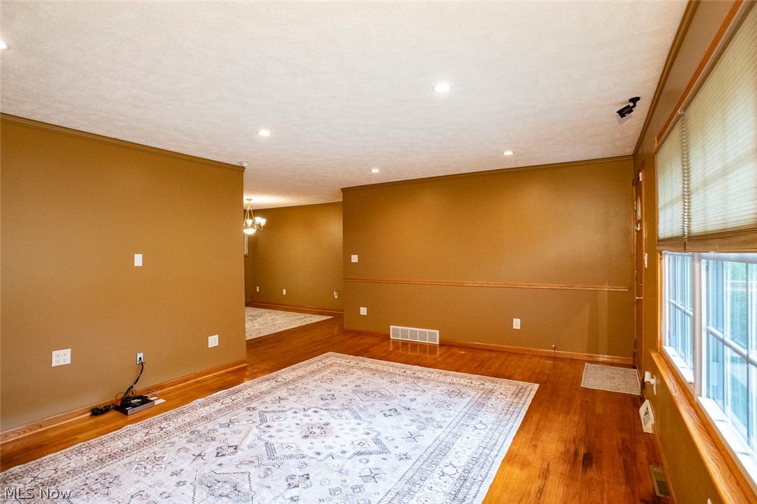 16006 W 130th Street Strongsville OH 44136