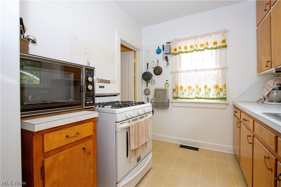 430 Bloomington Avenue Wooster OH 44691