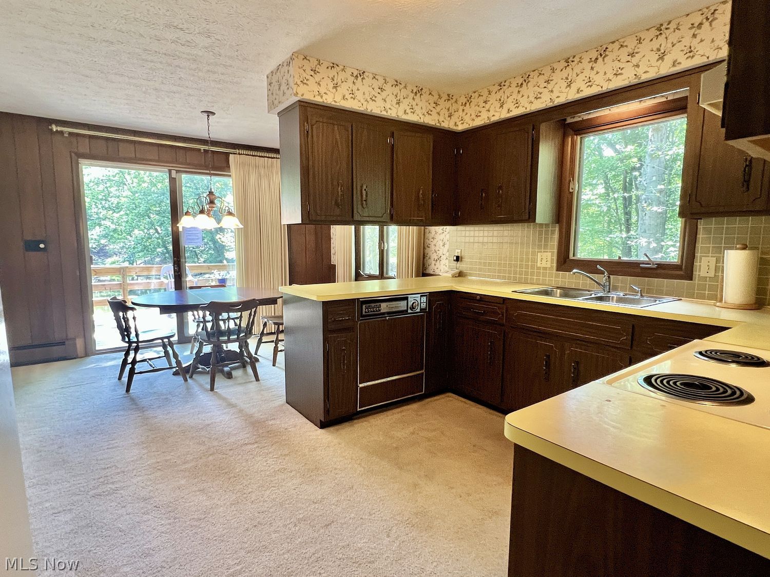94 Pinecrest Drive Bedford OH 44146