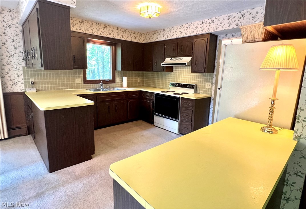 94 Pinecrest Drive Bedford OH 44146