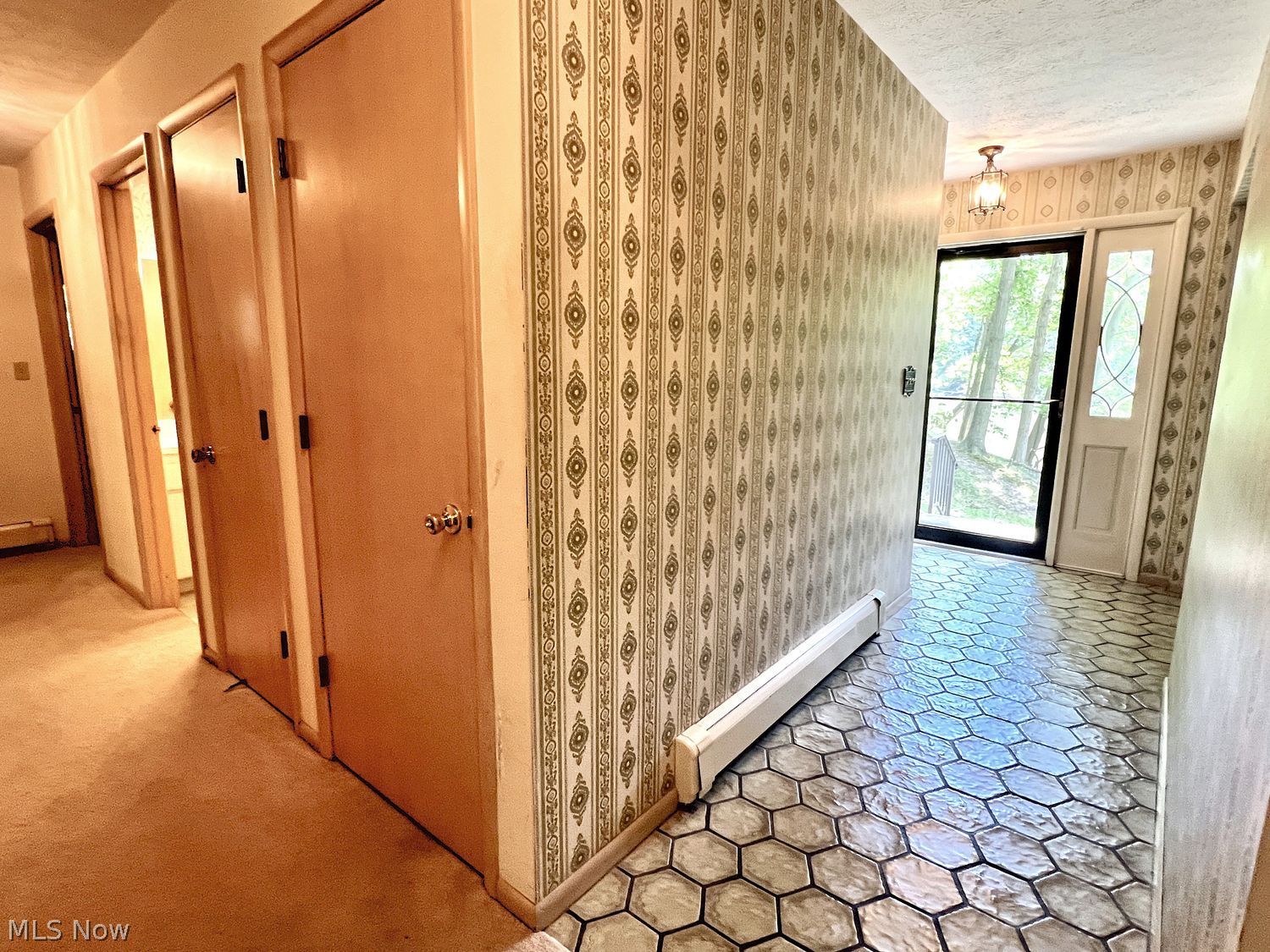 94 Pinecrest Drive Bedford OH 44146