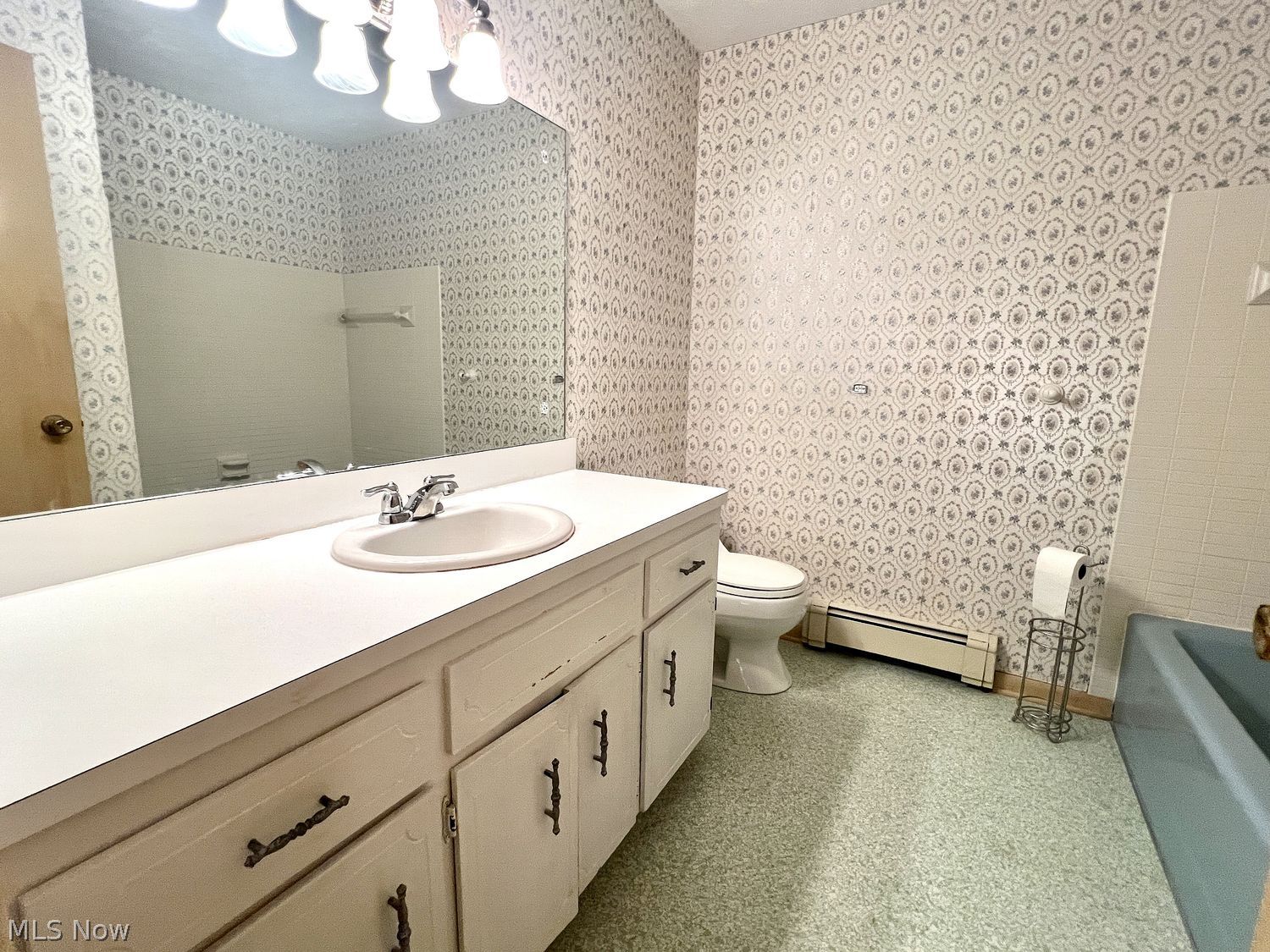 94 Pinecrest Drive Bedford OH 44146
