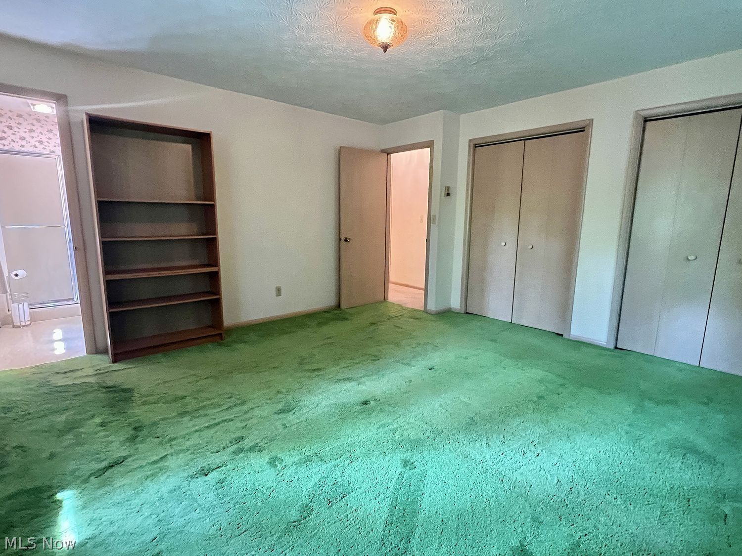 94 Pinecrest Drive Bedford OH 44146