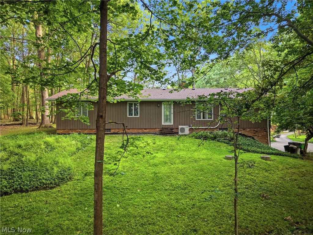 94 Pinecrest Drive Bedford OH 44146