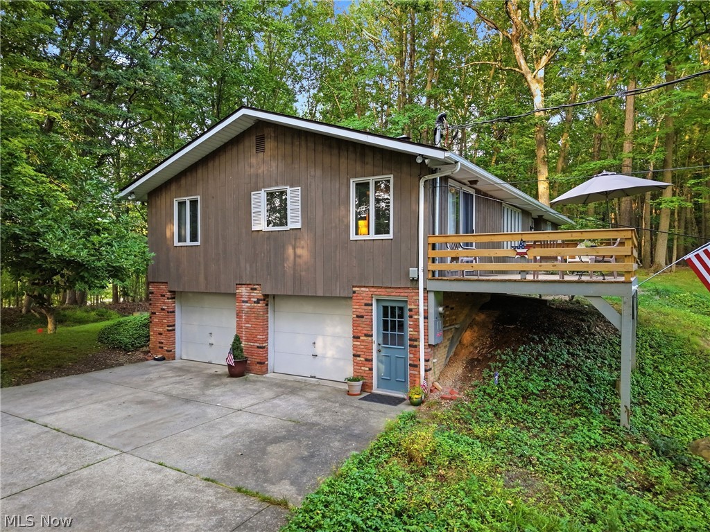 94 Pinecrest Drive Bedford OH 44146