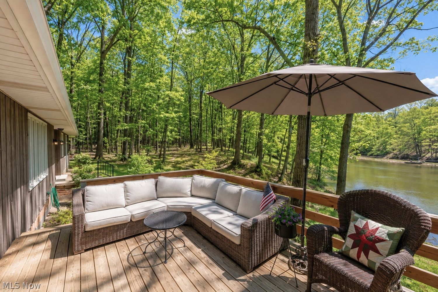 94 Pinecrest Drive Bedford OH 44146