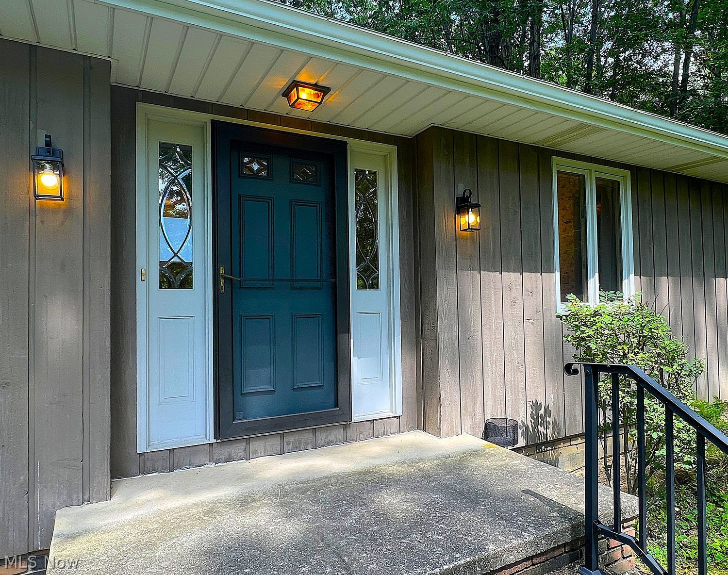 94 Pinecrest Drive Bedford OH 44146