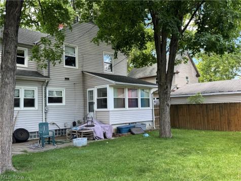 410 Louisiana Avenue Elyria OH 44035
