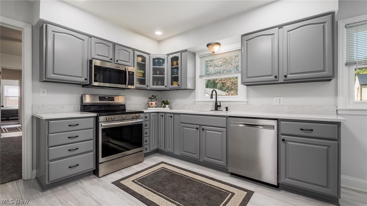 2033 Normandy Circle Zanesville OH 43701