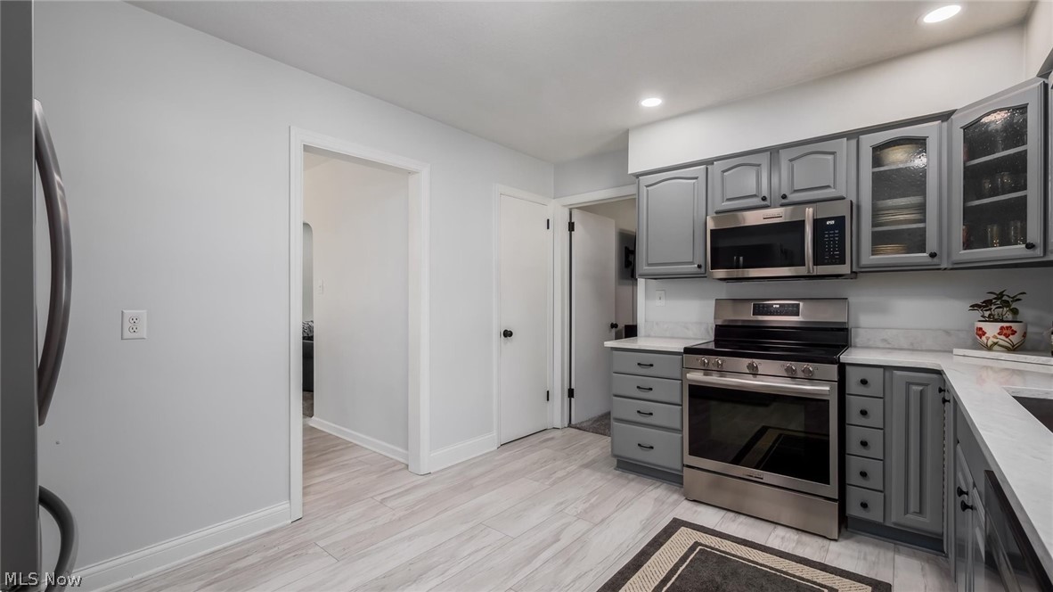 2033 Normandy Circle Zanesville OH 43701