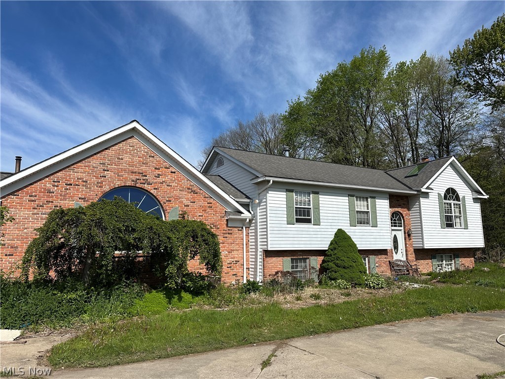 13576 Hale Road Burton OH 44021