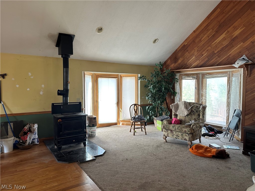 13576 Hale Road Burton OH 44021