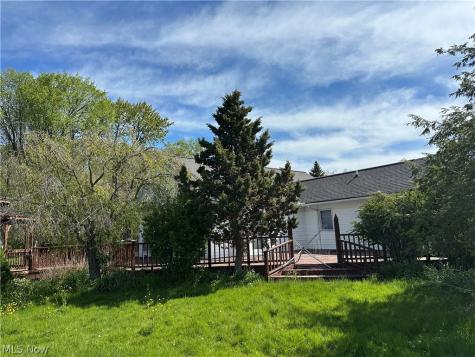 13576 Hale Road Burton OH 44021