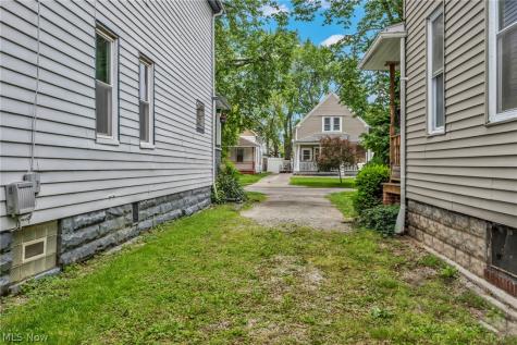 4330 Marvin Avenue Cleveland OH 44109