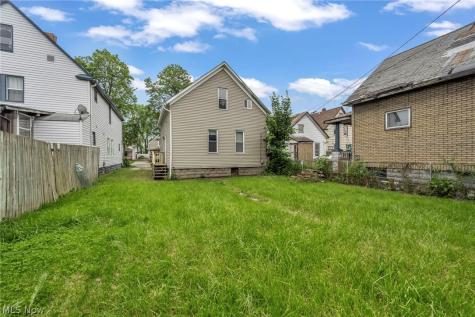 4330 Marvin Avenue Cleveland OH 44109