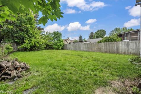 4330 Marvin Avenue Cleveland OH 44109