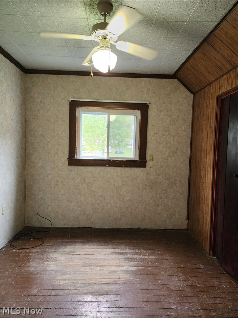 208 W Main Street Bowerston OH 44695