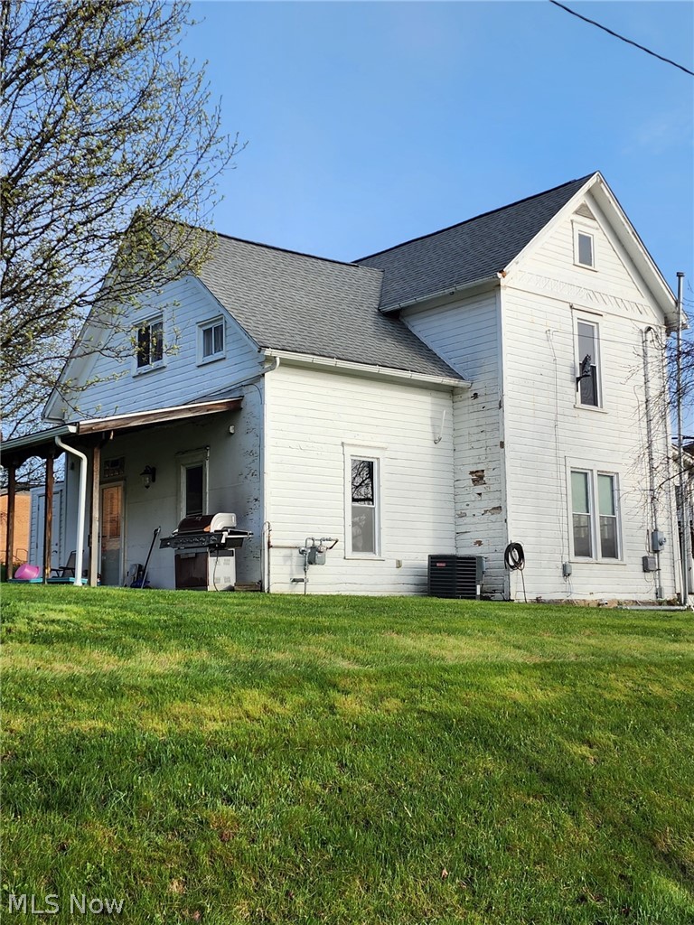 208 W Main Street Bowerston OH 44695