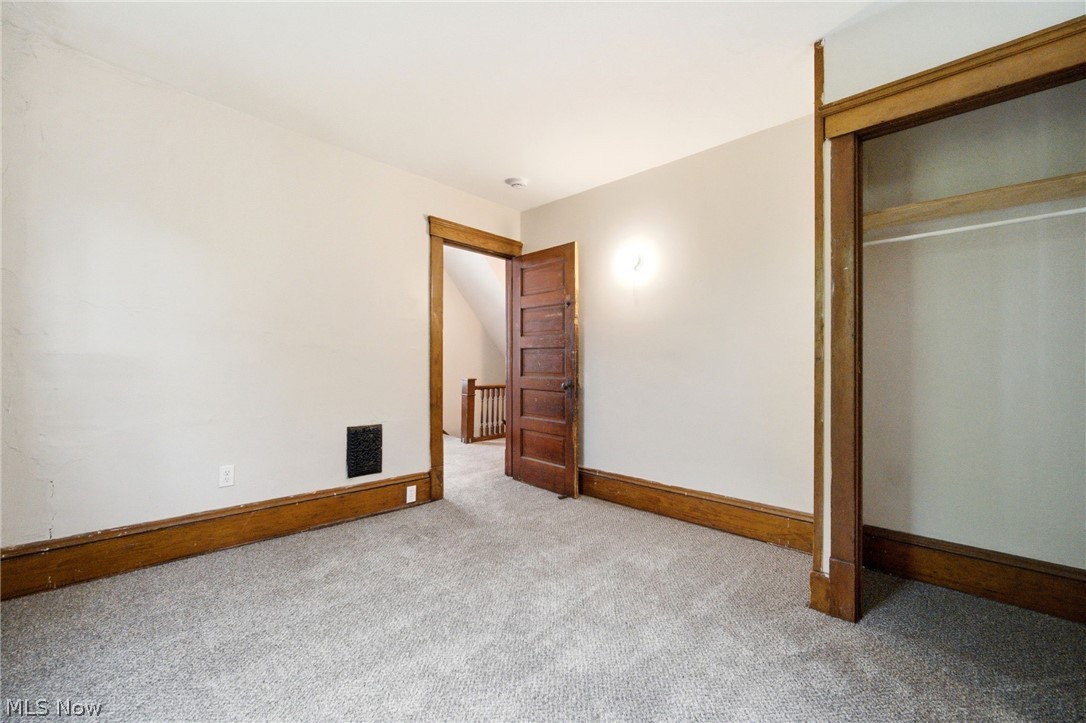 433 3rd Street Elyria OH 44035