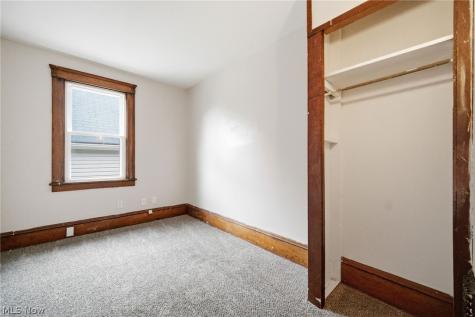 433 3rd Street Elyria OH 44035