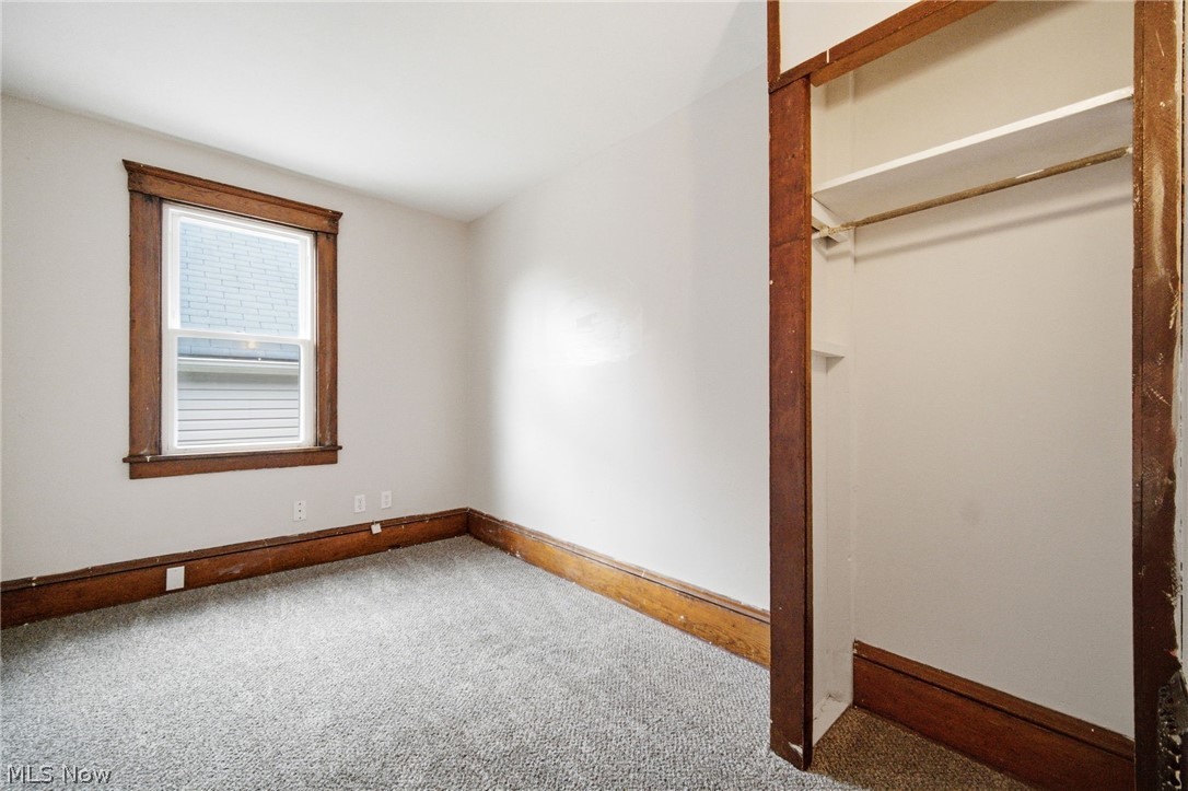 433 3rd Street Elyria OH 44035