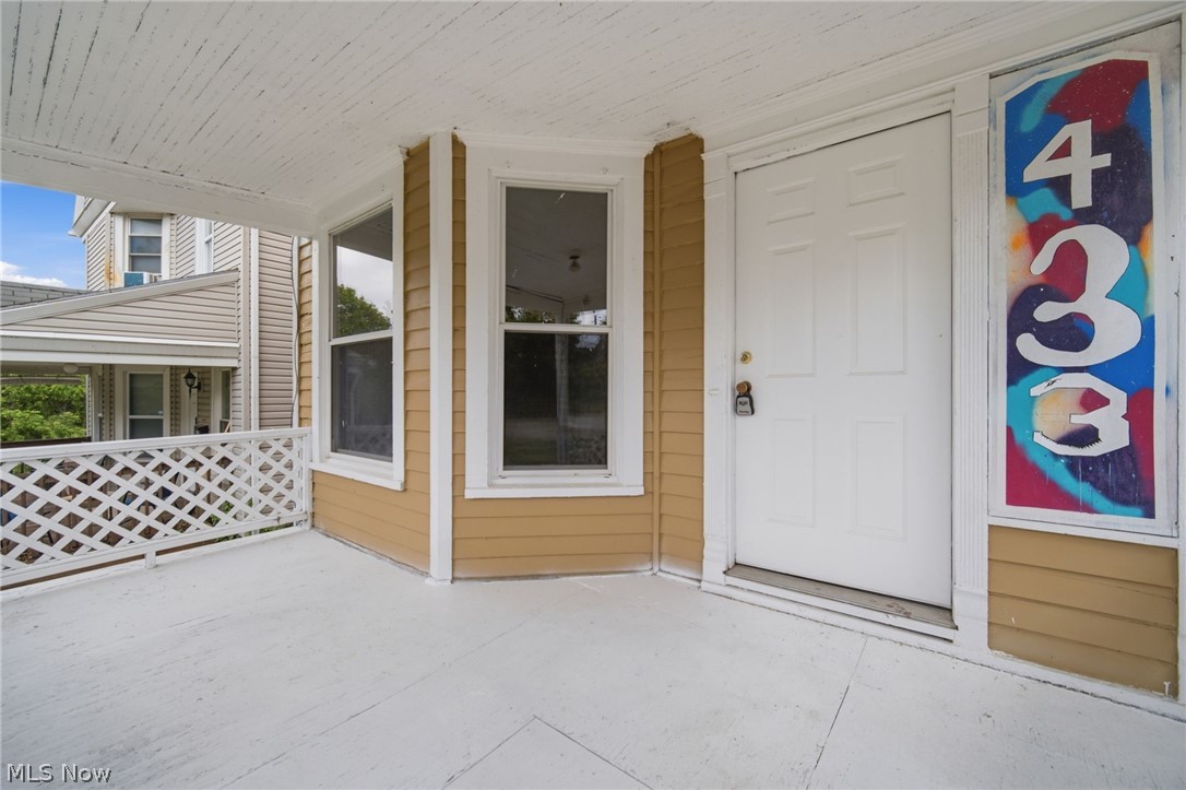 433 3rd Street Elyria OH 44035
