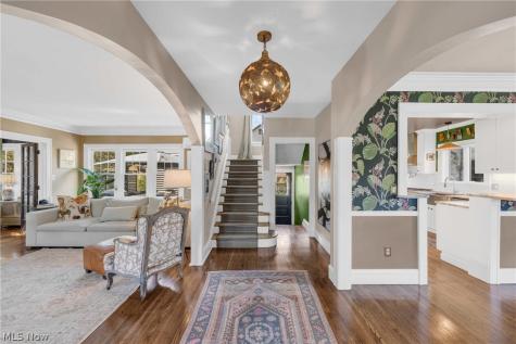 1486 Lewis Drive Lakewood OH 44107