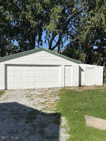 741 Iona Avenue Akron OH 44314
