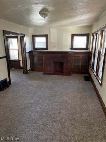 741 Iona Avenue Akron OH 44314