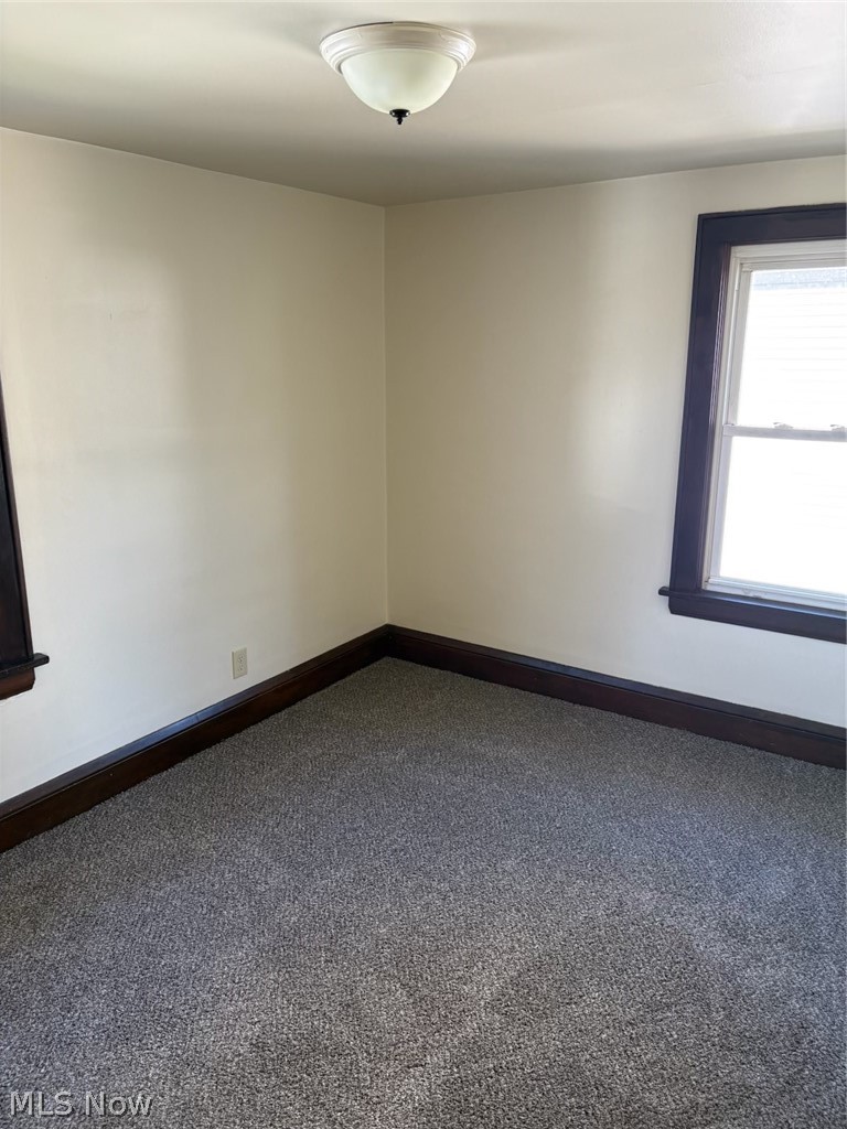 741 Iona Avenue Akron OH 44314
