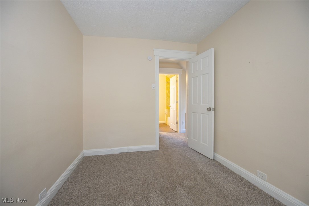 2135 W 103rd Street Cleveland OH 44102