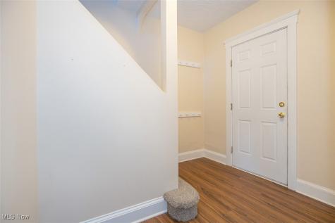 2135 W 103rd Street Cleveland OH 44102