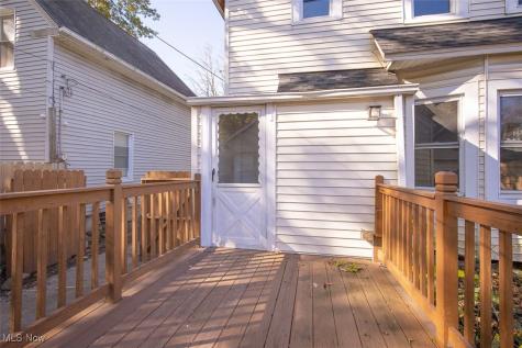 2135 W 103rd Street Cleveland OH 44102