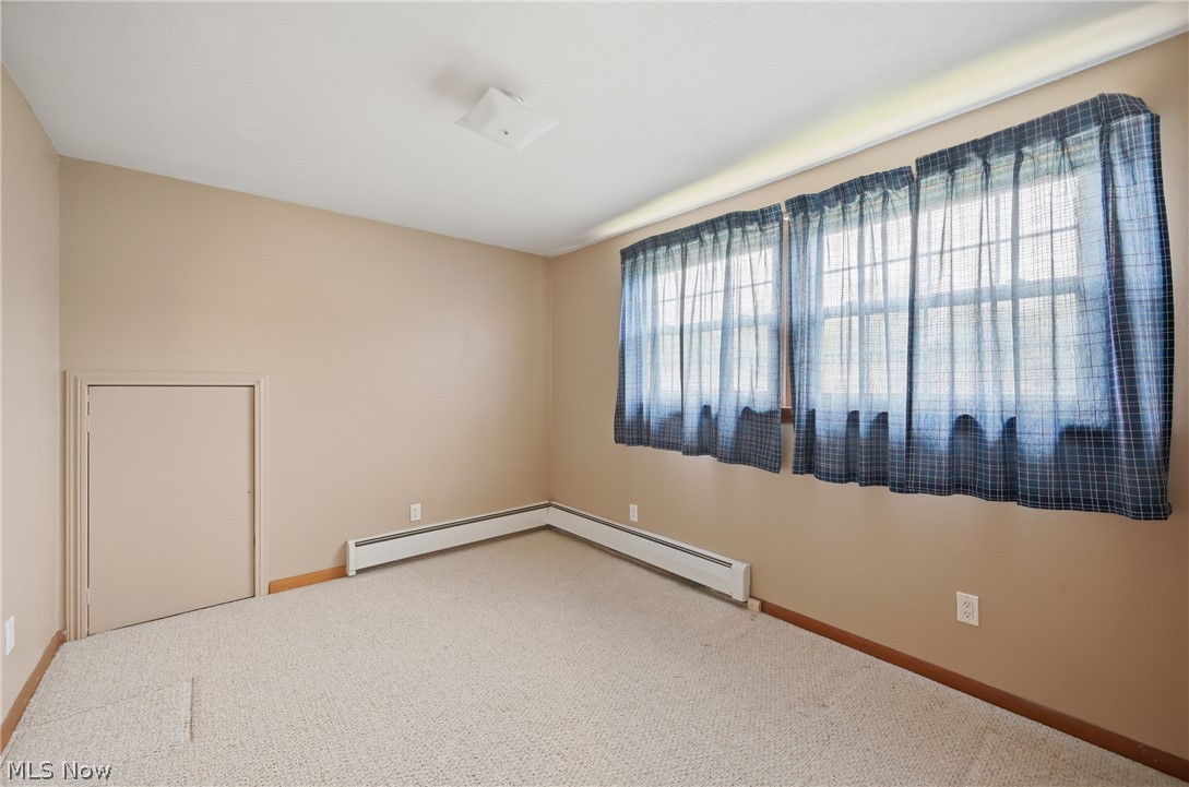 3898 New Road Austintown OH 44515