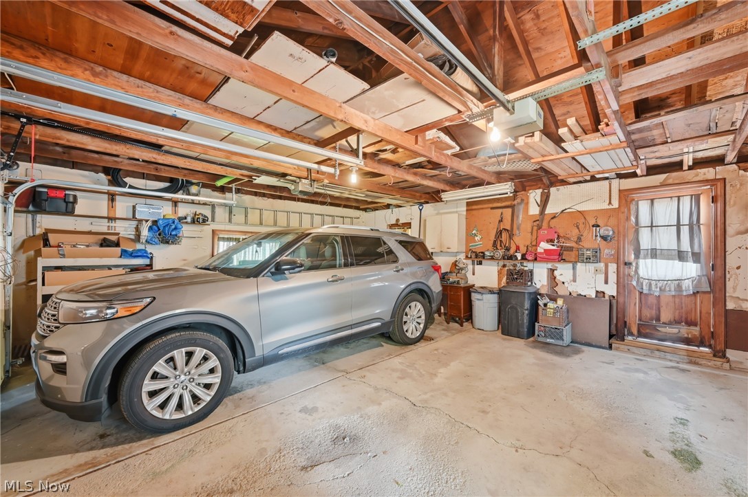 3898 New Road Austintown OH 44515