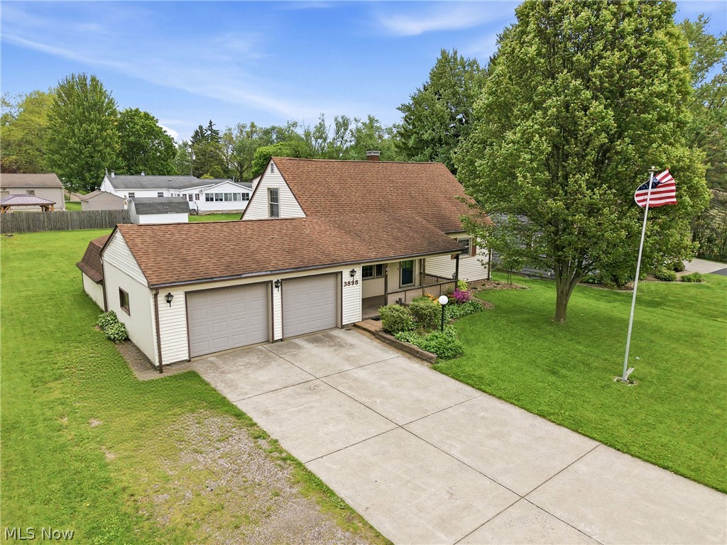 3898 New Road Austintown OH 44515