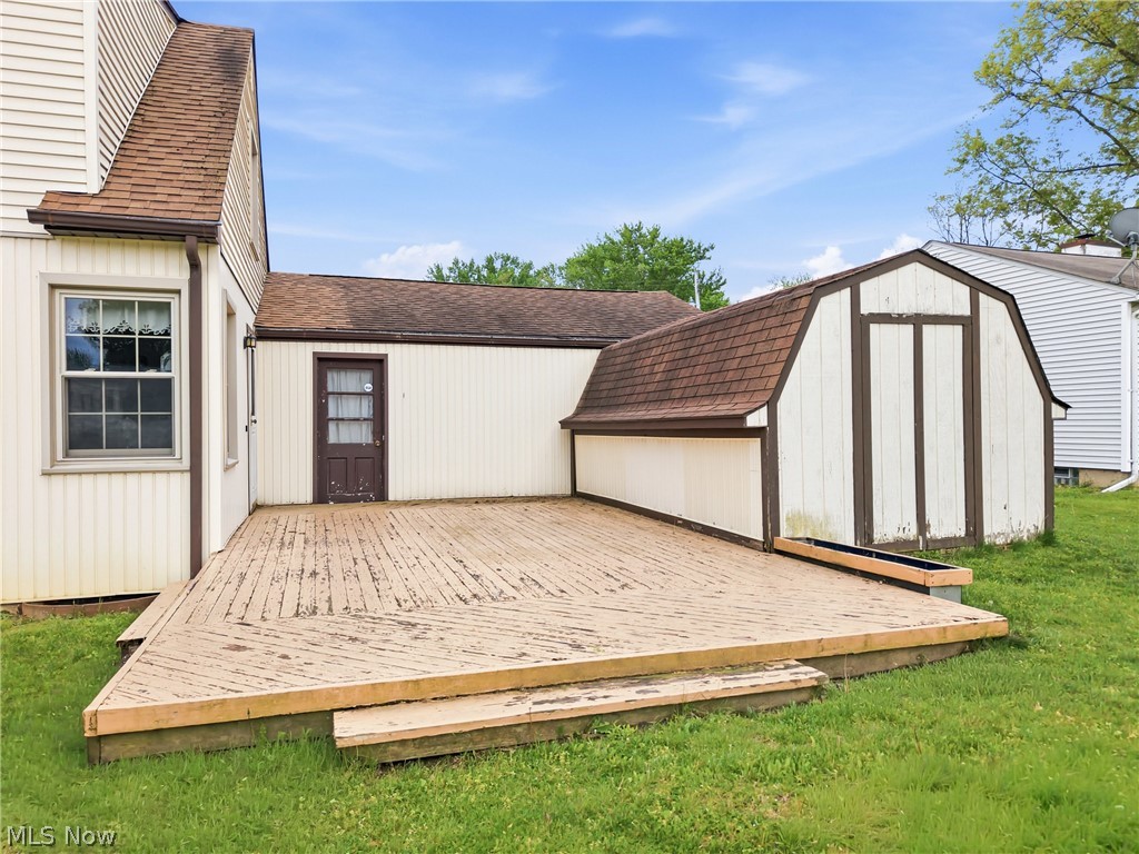 3898 New Road Austintown OH 44515