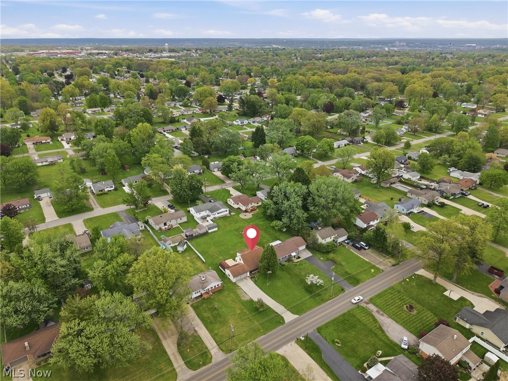 3898 New Road Austintown OH 44515