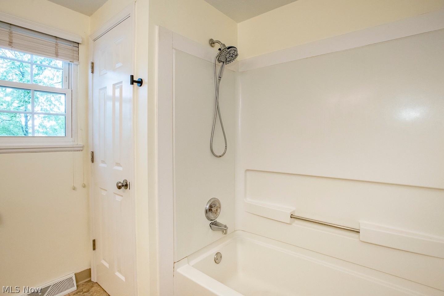 17178 Turkey Meadow Lane Strongsville OH 44136