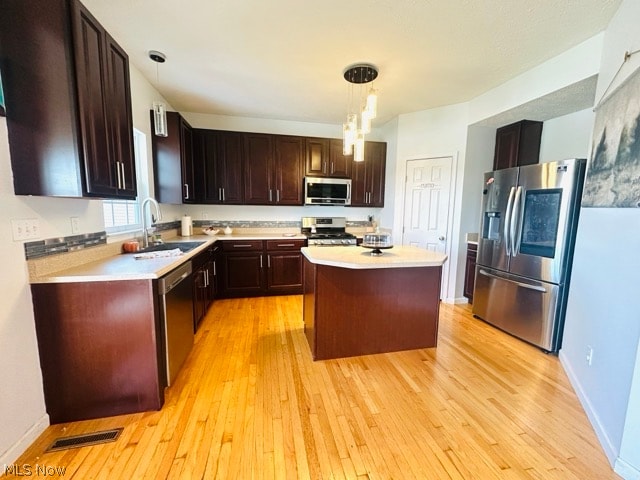 2681 Bishop Oval Barberton OH 44203
