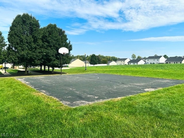2681 Bishop Oval Barberton OH 44203
