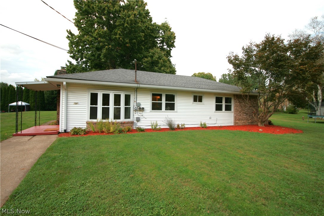 1971 Dennis Drive Green OH 44312