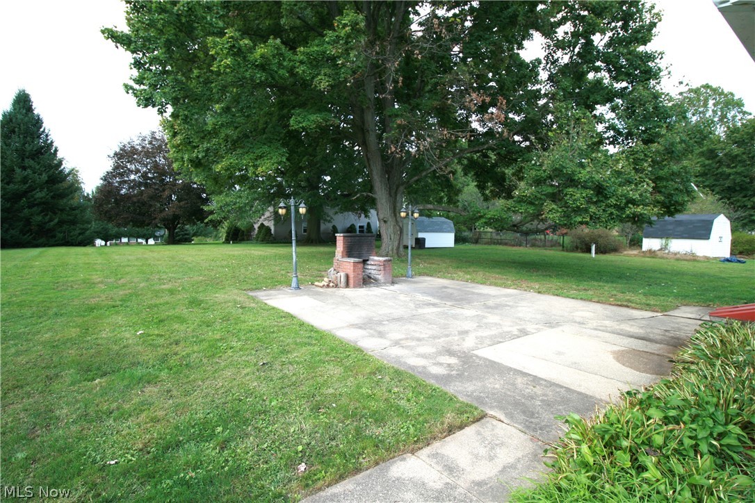 1971 Dennis Drive Green OH 44312
