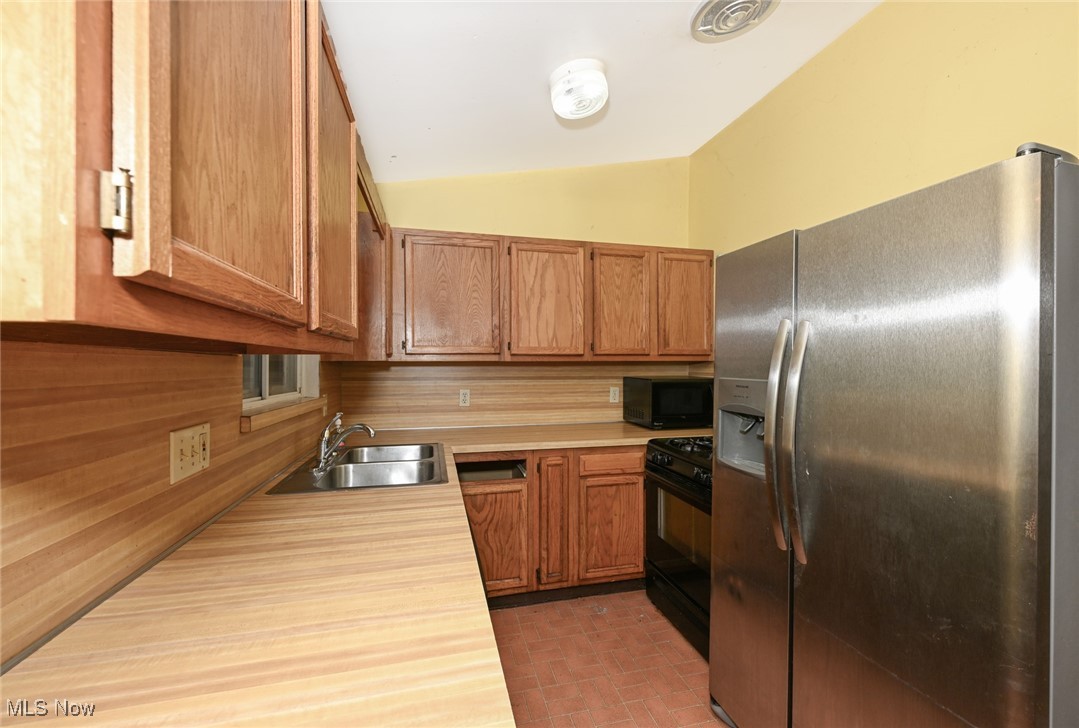 2784 Conway Street Akron OH 44314