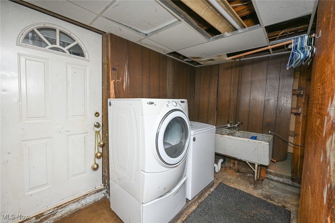 2784 Conway Street Akron OH 44314