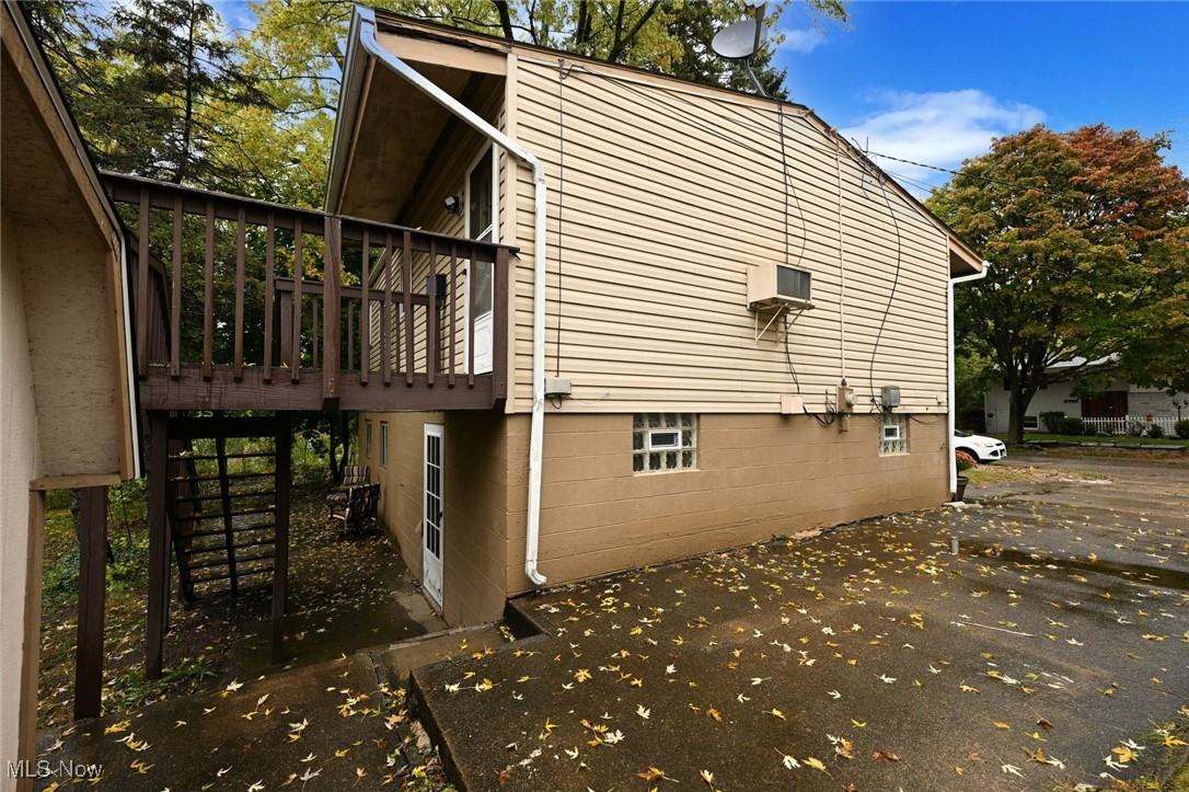 2784 Conway Street Akron OH 44314