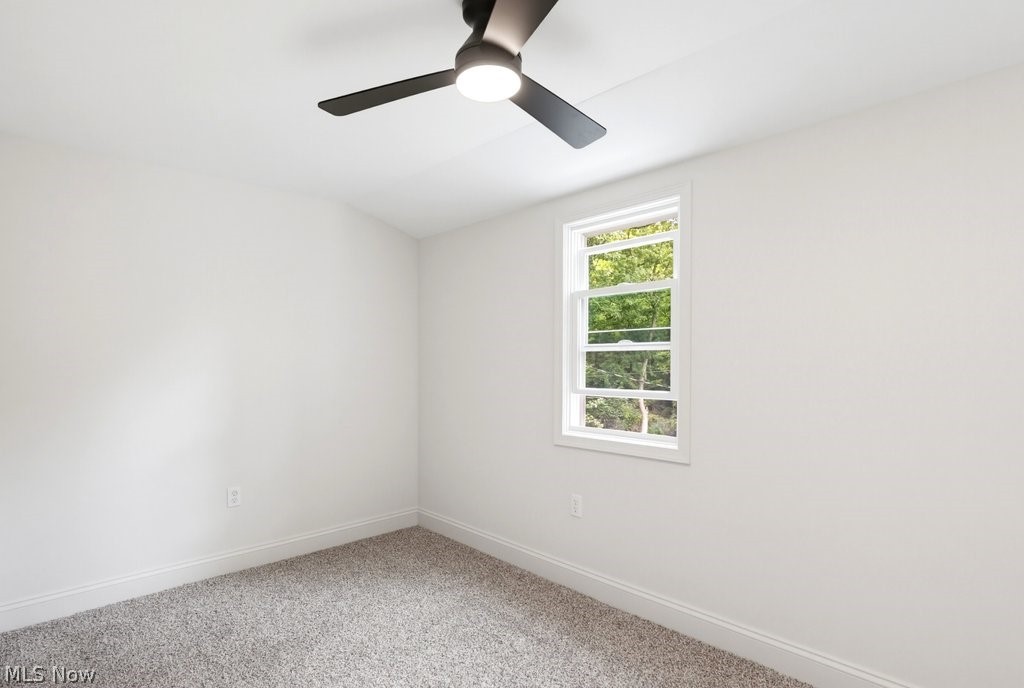 2246 Herbruck Avenue Cuyahoga Falls OH 44223