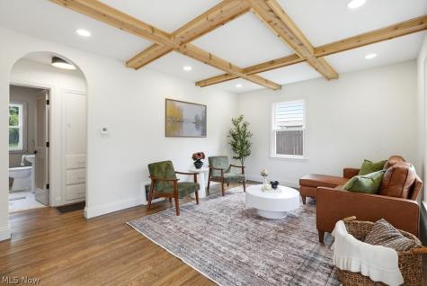 2246 Herbruck Avenue Cuyahoga Falls OH 44223