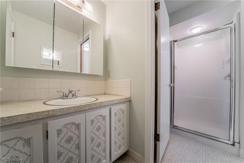 9474 Stoney Creek Lane Parma Heights OH 44130
