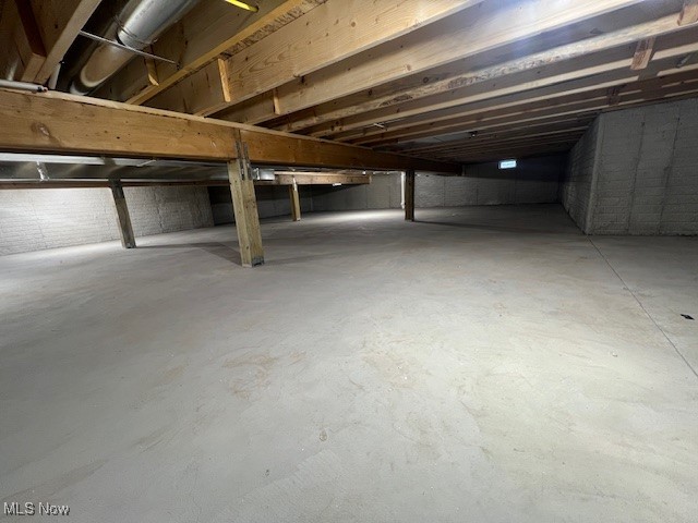 1775 Green Road Madison OH 44057
